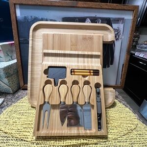 Bamboo Cheese Board and Knife Set